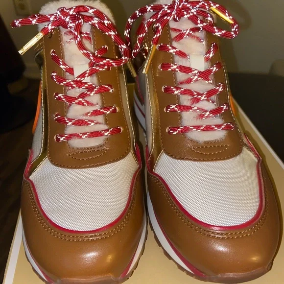 MICHAEL Michael Kors Shoes Michael Kors Maddy Trainer Sz